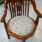 Elegant Brown Cross Leg Chair Crafted from Teakwood